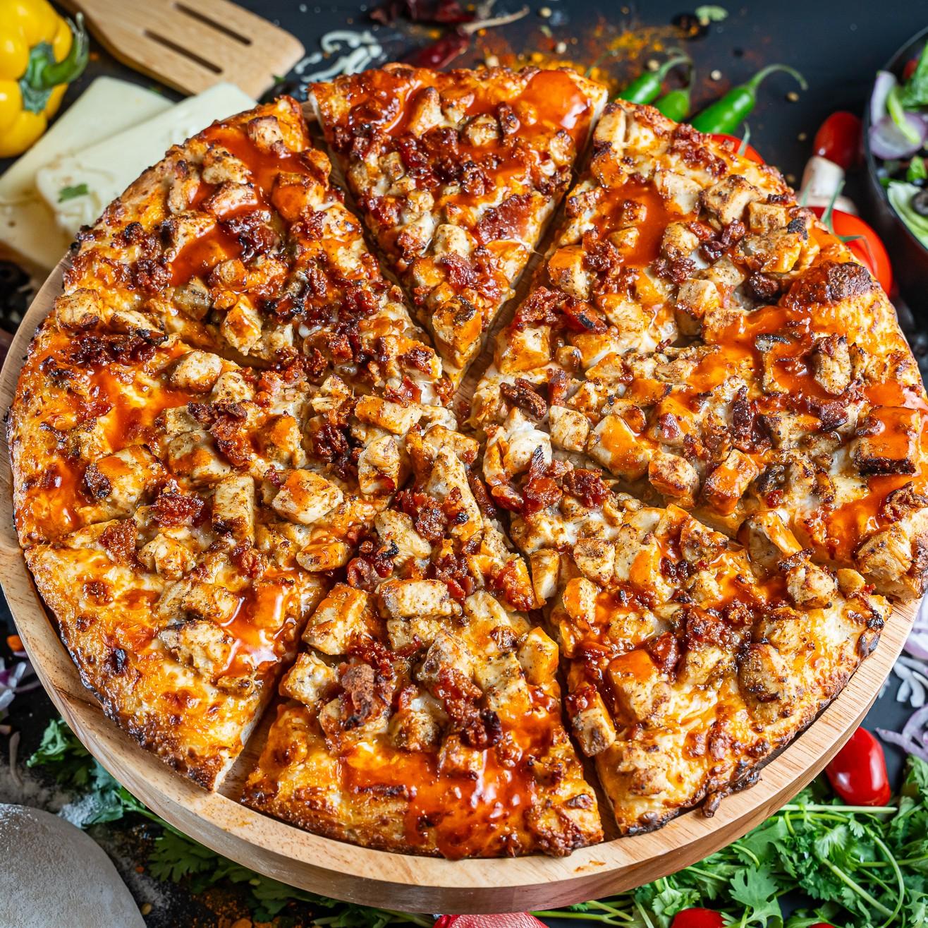 Malhis Buffalo Ranch Chicken Pizza