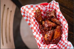 Sauce wings